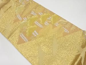 リサイクル　松皮菱に雲・松藤・群鶴模様織出し袋帯